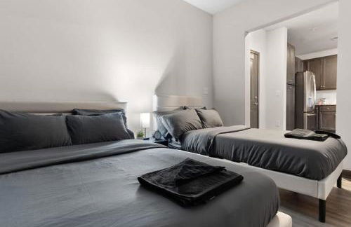 3BR King Bed Balcony North Raleigh - Foto 28