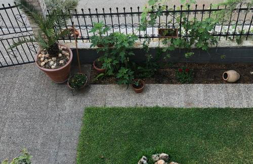 Apartment with Garden - Foto 8