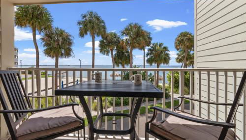 227-WIFI, New Paint, AMAZING Views, Close to BUCS stadium - Foto 2