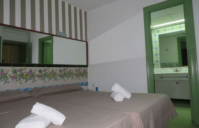 Destinos de Sol Roquetas de Mar Apartamentos - Photo 11