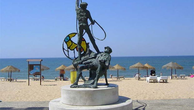 Escultura al pez luna