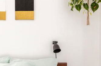 Mid-Century Modern Home Near Downtown with Free Parking - Foto 20