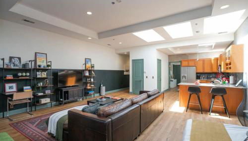 Broadway Penthouse Above Live Music & Bars - Foto 4