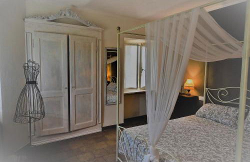 Madama Langa Country House con piscina nelle vigne - Foto 18