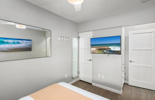 Newly Renovated 3BR Modern Apt in Heart of Ocean Beach - Foto 16