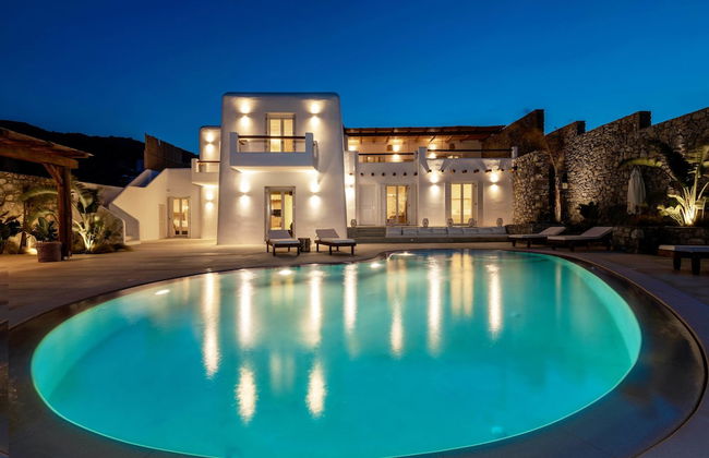 Villa Veneta at Ornos Sea View - Photo 1