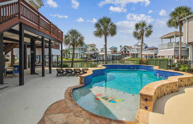 On Pool Time - Foto 13