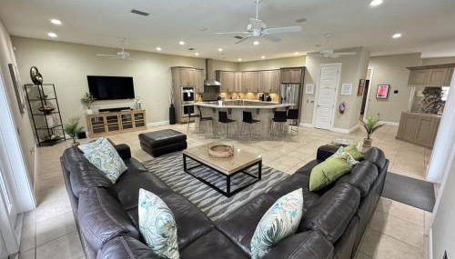 Luxury Mansion Pool Hot Tub Theater Outdoor Kitchen BBQ GM RM 2 Miles Disney - Foto 4