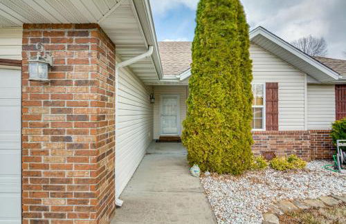 Springfield Area Retreat! Family Home with Yard - Foto 36