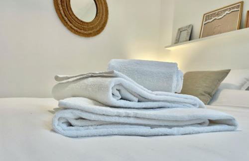 Émeraude Lumineux T3 au cœur du village, à 5 min des plages - Foto 6