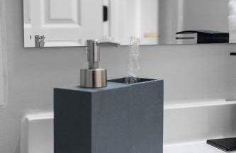 10 Min to Downtown - Desk - Fenced Yard - Wi-Fi - Foto 20