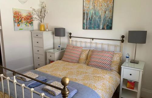 Tree Tops Apartment in Tunbridge Wells - Photo 1