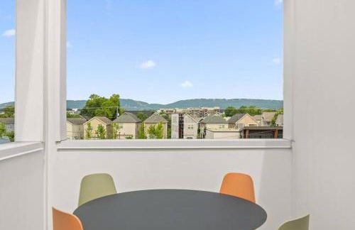 South Side Modern - Downtown Living - Amazing Location - Foto 36