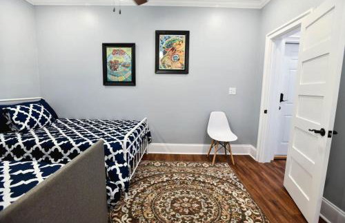 Claiborne Historic Getaways Guest House-economy rear unit With Pool - Photo 8
