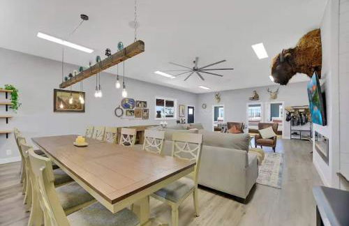 25 Min to Grand Canyon Shuffleboard Fire Pit - Foto 19