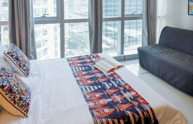 Uptown Park Suites Tower 1 - Photo 17