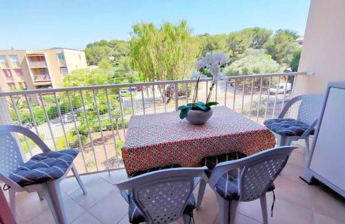 LE PRADET 50m de la plage T2 tout confort LESCLESDENICOLE - Foto 1