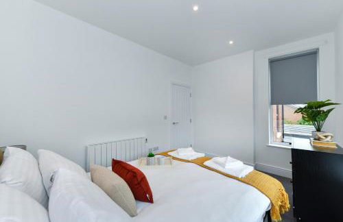 Charming 2Bed Flat - Spacious & Prime Location - Foto 12