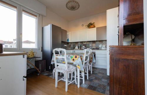 Charming Apartment In The City Center "Terrazza Sui Tetti" Con Parcheggio Gratuito - Photo 12