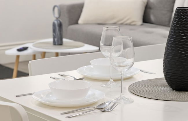 Cozy 2BR BSMT Suite Near Grouse Mt. and Edgemont. - Photo 8