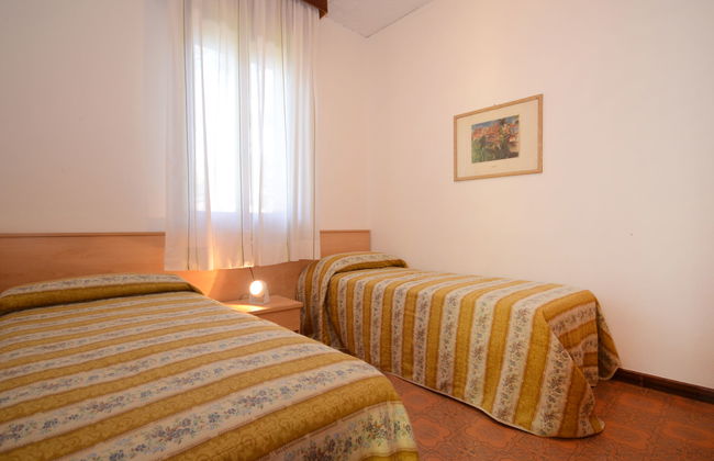 4 bedroom House in Lignano Sabbiadoro with garden and terrace - Photo 15