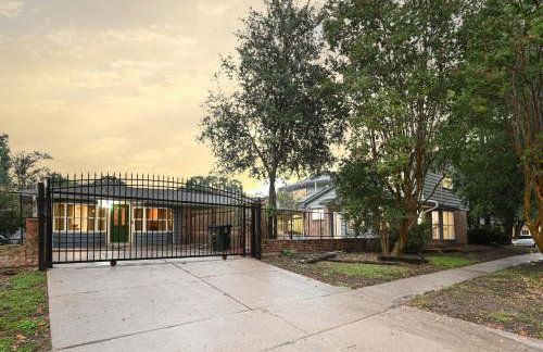 Home for summer with pool, pool table, outdoor kitchen,patio and balcony - Foto 76