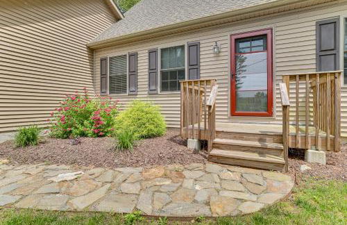 Pet-Friendly Lebanon House with Lake Access! - Foto 25