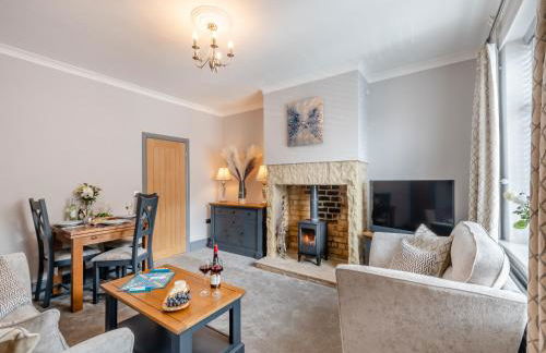 Hidden Gem - Photo 1