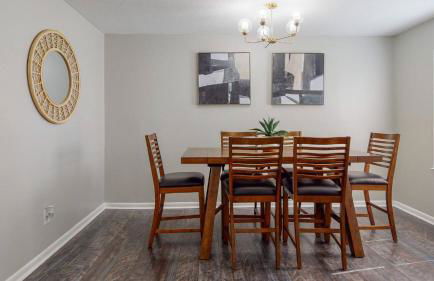 stylish townhome, sleeps 8, pet friendly - Foto 11
