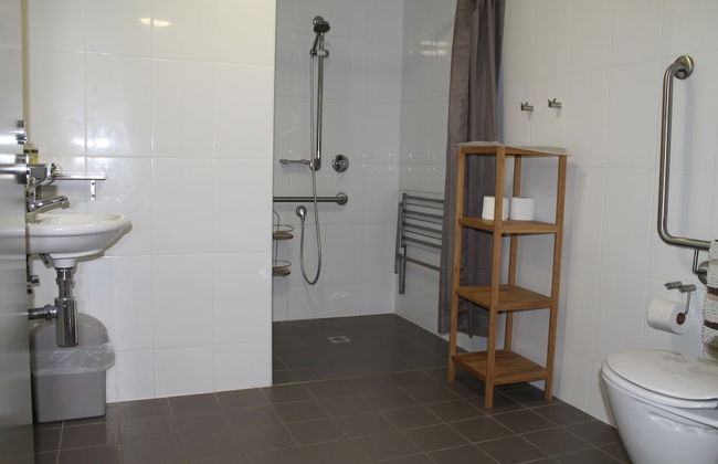 Strathfield Executive Accommodation - Photo 21