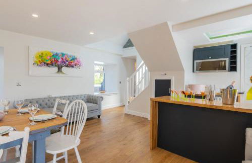 Nether Newton - Sleeps 12, Hottub, Sauna, Private Garden - Foto 21