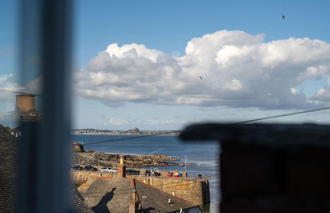 Seaview-2br-sleeps5-cottage-fastwifi-woodburner - Foto 36