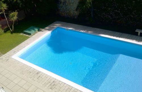 affascinante bilocale con piscina - Photo 4