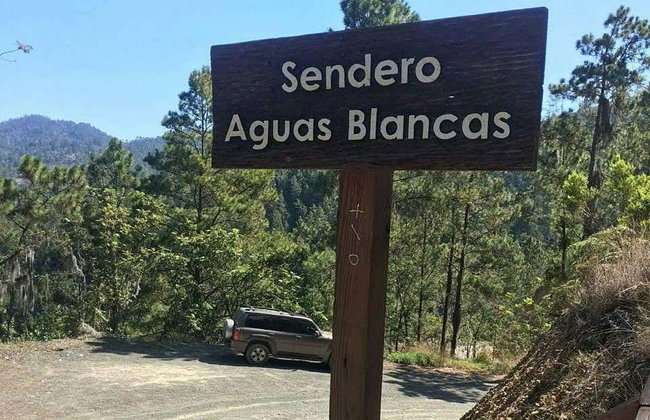 Aguas Blancas Waterfall Day Trip - Foto 4