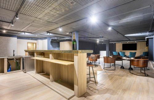 Sunset Horizon Spa Retreat by Eden Rentals - Foto 11