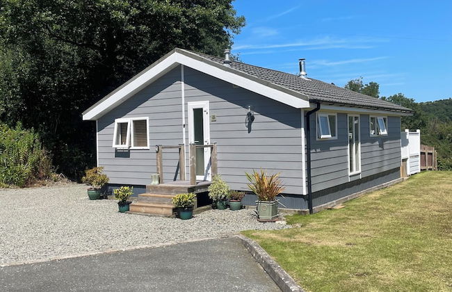 Private Chalet in New Quay With Stunning Views - Photo 34