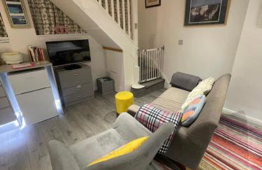 Magnolia Passageway to the Jurassic Coast. - Foto 5