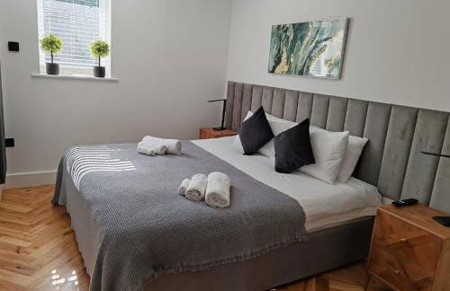 Newly Renovated Flat with Parking space - Foto 40