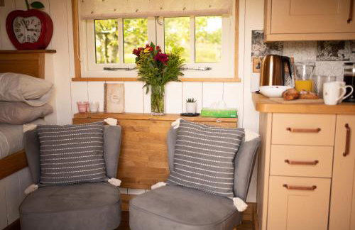 Harrys Hideout - Shepherd's Huts at Harrys Cottages - Foto 3