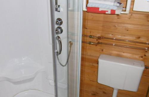 Holiday Home Blockhaus für fünf Personen by Interhome - Foto 12