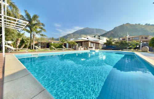 Villa Cocus - Photo 1