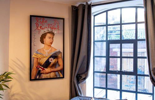 DJH Homes - VIP Luxury 2BR Grade ll Industrial House with Log Burner - JQ, Birmingham City - Foto 9