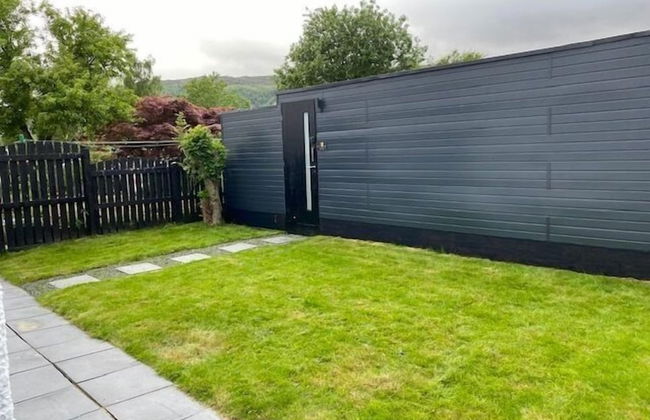 Hillside House - Photo 27