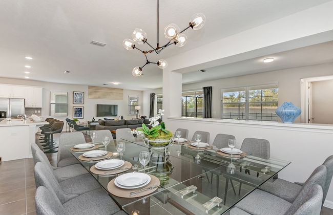 9 BD 6.5 BH With Game Room and Pool - Foto 31