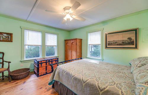 Peaceful Atlantic Cottage with Deck and Yard! - Foto 13