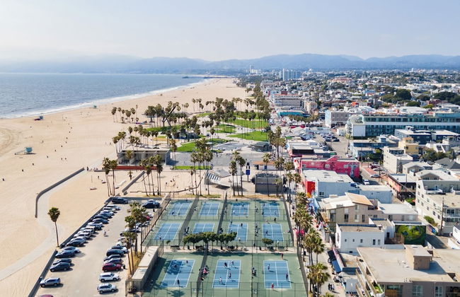 Venice View by Avantstay Walk to Venice Beach Rooftop, Ice Bath, Luxe Design - Foto 43