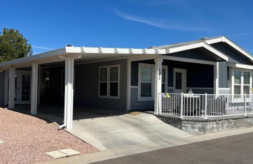 Monte Vista Village Resort Mesa 3 Bed 2 Bath Age Restricted Must be 55 or more - Photo 3