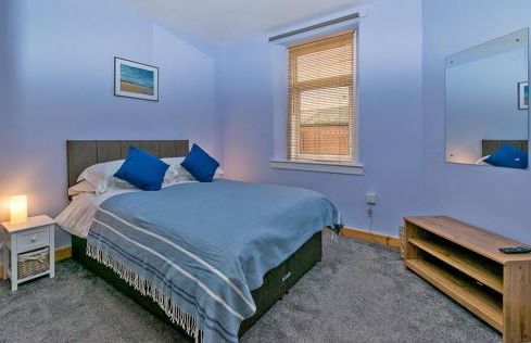 Cosy Cottage Close to East Beach, Shops, Restaurants and RAF base - Foto 5