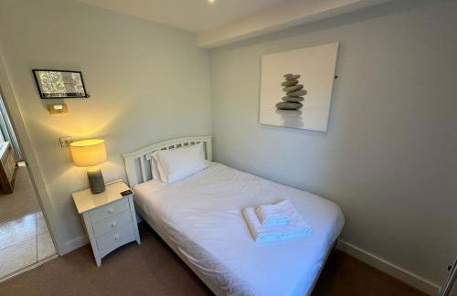 Trewhiddle Retreat V29 by Together Travel - Luxury 4-Bedroom Villa - Foto 23