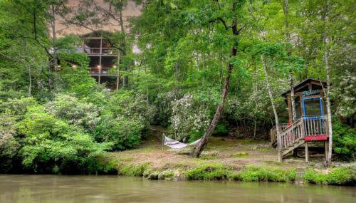 A Little Bit of Heaven Swim in the creek soak in the hot tub and relax in comfort - Foto 3, Other
